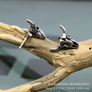 Pendientes de acero inoxidable con cabeza de toro de Yunnique, joyería de moda para fiestas - Product Image 5