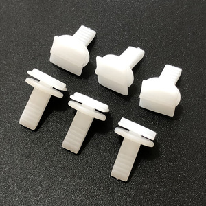 Clips de fixation pour pare-brise automobile, pour Ford Fiesta Focus Mondeo, attaches en plastique, paquet de 10, 20, 30, 50 unités - Product Image 1