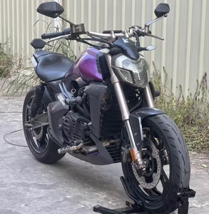 Motocicleta <span class=keywords><strong>ZONTES</strong></span> 310V, Motor Monocilíndrico de 312cc Refrigerado por Agua, Inyección Electrónica Bosch, Pantalla TFT a Color, ABS BOSCH - Product Image 1