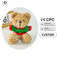 Porte-clés Ours en Peluche Marron Foncé Style Elfe de Noël avec Pull Vert, Breloque en Peluche Mignonne, Jouet de Fête 10cm Chasingbeauty