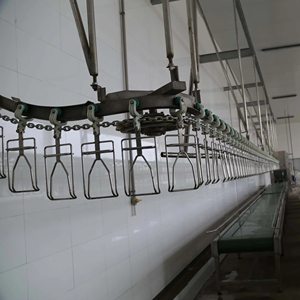 Automatische varkens slachtapparatuur slachthuis transportband slachtproductielijn met motor kerncomponenten - Product Image 1