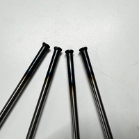 Molde de inyección con pasador eyector Din 1530d con fabricante de manguito eyector en China, modelo Skd61 Skd11, componentes utilizados en moldes