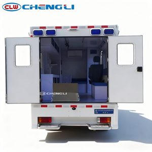 Ambulance médicale tout-terrain robuste 4x4 avec équipement médical complet à pression négative - Product Image 2