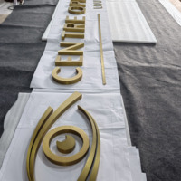Letras de Acero Inoxidable con Acabado Bronce Cepillado para Señalización Personalizada Directa de Fábrica, con Textura Duradera, Uso en Interiores, Ecológicas, Garantía de 3 Años