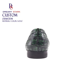 Mocassins de luxe pour hommes en cuir véritable gaufré façon alligator, design personnalisé Dreamy Strark, pour le bureau et les soirées - Product Image 5