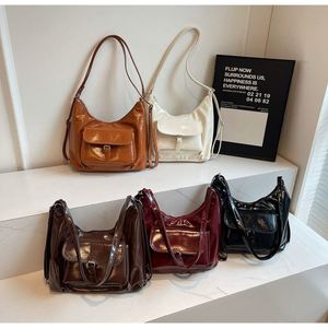 Nuevo Bolso de Hombro de Lujo para Mujer, Estilo Vintage, de Gran Capacidad, con Correa Única y Cierre de Cremallera, en PU - Product Image 1
