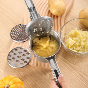 Presse-purée et écraseur à pommes de terre en acier inoxydable avec 3 disques de finesse interchangeables, poignée en silicone - Product Image 4