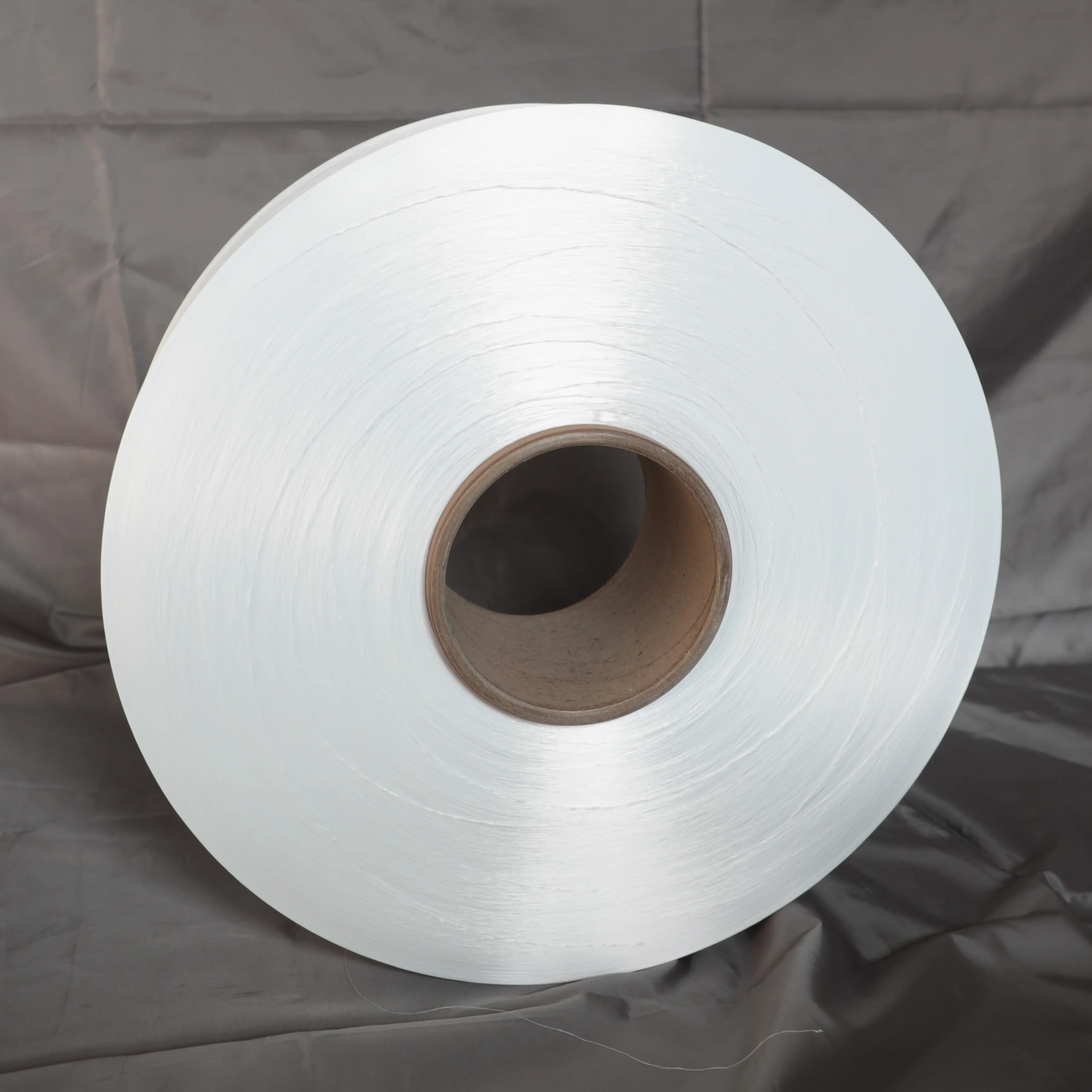 [RONGXIANG] trilobal brillant fil de filament de polyester 75D/36F blanc brut