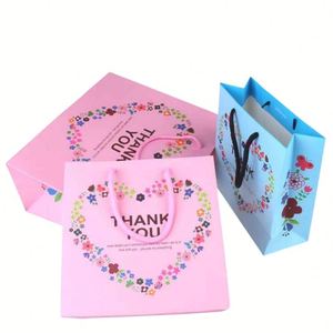 Bolsa de regalo de papel Kraft personalizable para zapatos Ropa Color impreso con logotipo privado Manejo de laminación de papel de arte para uso artesanal - Product Image 4