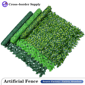 Rouleaux de haies artificielles en vinyle, clôture végétale 10 cm en PE, verdure artificielle en soie, écran d'intimité extérieur durable - Product Image 4