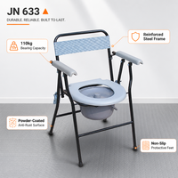 Chaise pliante avec dossier rayé en tissu bleu et blanc, utilisation au chevet, structure en acier noir, siège en forme de seau