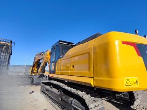 รถขุด Liugong 942F สำหรับงานก่อสร้างและรื้อถอน รถตักล้อยาง 42 ตัน รถขุดเหมือง - Product Image 6