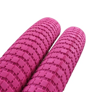 Pneus de vélo 16 ''18'' 20 ''24'' <span class=keywords><strong>BMX</strong></span> et <span class=keywords><strong>FREESTYLE</strong></span> 20x2.10 20x2.35 20x2.40 18x1.75 Pneu de vélo noir ou couleur - Product Image 1