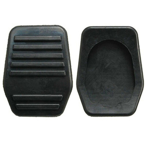 แผ่นยางรองแป้นเบรกและคลัตช์สีดำสำหรับรถฟอร์ดทรานซิท Mk6 Mk7 ปี 2000-2014 - Product Image 2
