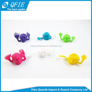 Vente en gros de marionnettes à doigt colorées souples en TPR de style monstre à offrir pour Halloween Jouet éducatif sécurité certifié unisexe - Product Image 4
