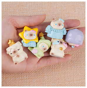 Vente en gros de figurines miniatures 3D en résine pour enfants, petit animal mignon, <span class=keywords><strong>chat</strong></span>, jouet de collection personnalisé - Product Image 3
