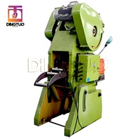 Machine de formage de rouleaux de volets roulants avec presse à poinçonner 25T |   Perforation et découpe automatiques |   Machine à banderole de protection pour porte à battants