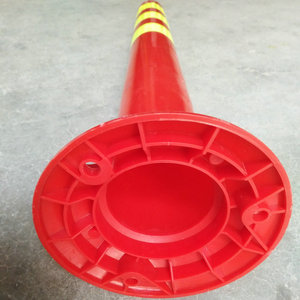 Poteau de signalisation routière réfléchissant en plastique PE pour la protection routière, modèle <span class=keywords><strong>mille</strong></span> trente-un - Product Image 3
