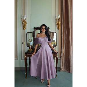 Vestido de Noche Formal Lila Midias, Largo Midi, con Lentejuelas y Abertura Alta, para Fiestas de Graduación, Talla XS para Mujer - Product Image 4