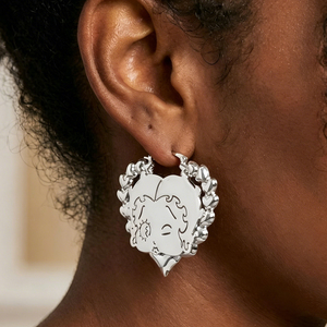 Orecchini a Cerchio UWIN Hip Hop Betty Boop a Forma di Cuore in Stile Bambù, Placcati in Oro 18K PVD, Orecchini con Personaggi dei Cartoni Animati Y2K - Product Image 6