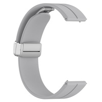 Bracelet de couleur unie 20mm 22mm pour Samsung Galaxy Watch6 Bracelet de montre en silicone à boucle magnétique en métal classique