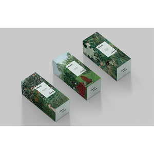 Dossiers en carton écologiques haut de gamme en matériaux recyclés, impression couleur personnalisée, doublure en éponge, pelliculage mat, gaufrage personnalisé - Product Image 3