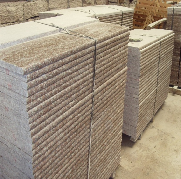 G687 Peach Red Granite Stair Step