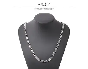简约高品质男士项链链不锈钢饰品时尚六角形设计银饰饰品 - Product Image 2