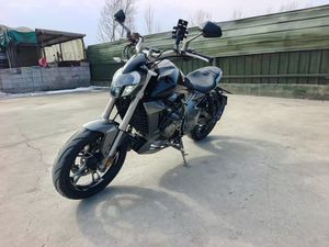 Motocicletas Usadas Zontes 310V en Perfecto Estado, Diseño de Crucero Vanguardista, Apariencia Impresionante, Excelente Relación Calidad-Precio - Product Image 6