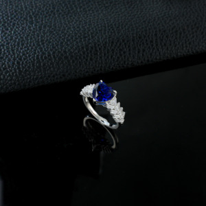 Bague de mariage en argent sterling S925 avec pierre précieuse saphir en forme de cœur romantique pour femmes - Product Image 4