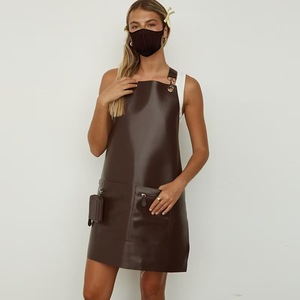Custom Logo Sublimated Sleeveless PU Leather Bib <strong>White</strong> <strong>Apron</strong> for Foot Bath Barbershop Flower Shop Bartenders BBQ Washable Use - Product Image 3