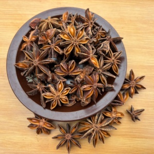 Anís estrellado auténtico <span class=keywords><strong>de</strong></span> Guangxi, <span class=keywords><strong>grano</strong></span> completo, tamaño uniforme, aroma fuerte - Product Image 1