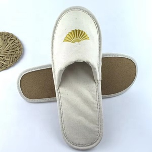 Pantoufles d'hôtel écologiques Commodités d'hôtel douces pour le voyage avec impression personnalisée pour les hôtels et les <span class=keywords><strong>vacances</strong></span> - Product Image 1