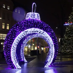 Exterieur acryl LED licht grote wandeling door giant LED kerstballen ornmanets ballen voor vakantie displays