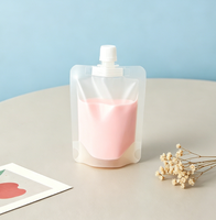 Pochettes souples transparentes imprimées de qualité alimentaire à faible MOQ pour boissons liquides, lait, bière, café, avec bec verseur