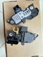 Régulateur d'alternateur pour Volvo/Mercedes-Benz/Renault/Iveco/Matériel de construction pour camions lourds/Automobiles Shaanxi Delong3000