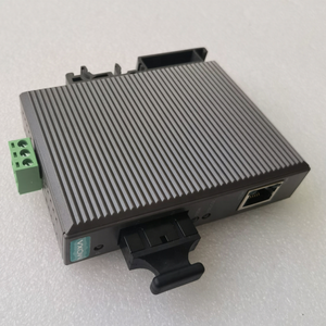 ตัวแปลงสัญญาณมีเดียจากอีเธอร์เน็ตเป็นไฟเบอร์ รุ่น MOXA IMC-21-S-SC, IMC-21A-S-SC, IMC-21A-S-SC-T, IMC-21-M-ST, IMC-21-M-SC - Product Image 3