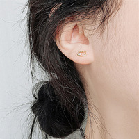 Boucles d'oreilles pour femme, motif chat Hello Kitty de dessin animé mignon, en cuivre avec diamants, style Sweet Sister Wind Hollow, bijoux fantaisie, vente en gros