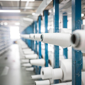 Mvs NE 21/1 100% cation <span class=keywords><strong>Polyester</strong></span> thô trắng xoáy kéo sợi để Đan và dệt - Product Image 5