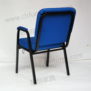 Sillas <span class=keywords><strong>de</strong></span> Alquiler para Hoteles Yichuang, Juego <span class=keywords><strong>de</strong></span> Sillas <span class=keywords><strong>de</strong></span> Iglesia con Cojín Azul y Brazos, Uso Interconectable para Iglesia - Product Image 4
