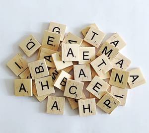 100 pièces/ensemble carreaux d'alphabet en bois lettres et chiffres noirs pour artisanat bois - Product Image 4