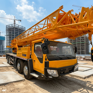 Grue mobile d'occasion fiable de 50 tonnes avec moteur de 266 kW, châssis à 3 essieux, Poids total autorisé en ordre équilibré (PTO) de 40,4 tonnes pour travaux de levage et de gréage industriels - Product Image 6
