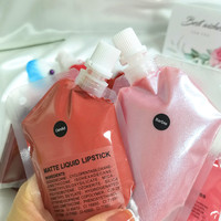 Base de gloss à lèvres liquide minérale pré-fabriquée, 137 couleurs scintillantes, 50 ml, imperméable, longue tenue, étiquette privée, logo personnalisé