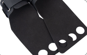 Poignées de gymnastique à 3 trous en cuir et fibre de carbone pour le levage de poids - Product Image 6