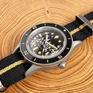 นาฬิกาดำน้ำ Diver Ghost หน้าปัดเรืองแสง ดีไซน์ Fathoms ระบบอัตโนมัติ NH35A กระจกแซฟไฟร์กันรอยขีดข่วน  กันน้ำลึก 200 เมตร ผิวขัดทราย - Product Image 1