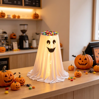 Decoración de tela para entrada o porche con fantasma LED brillante y adorable para exhibir dulces en Halloween, ideal para la colección de dulces.