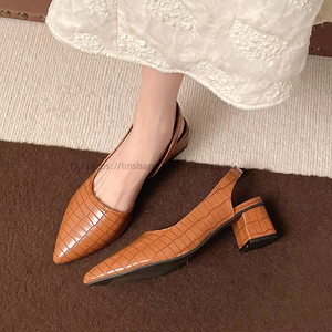 Women's Thick Heel Elegant <b>Closed</b> <b>Toe</b> Summer New Arrival Pointed <b>Toe</b> Plus Size Grids Pattern Sexy Mid-heel - Product Image 3