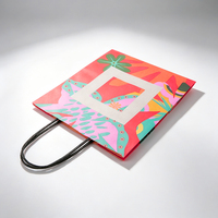Sac en papier kraft recyclable à poignées torsadées avec impression de logo personnalisé, idéal pour l'emballage alimentaire des restaurants – Vente chaude