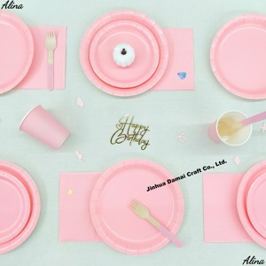 ชุดภาชนะใช้แล้วทิ้งสีพื้น DAMAI สีชมพูอ่อน สำหรับงานปาร์ตี้ งานวันเกิด กิจกรรมแคมป์ปิ้ง ของตกแต่งโต๊ะ กระดาษเช็ดปาก แก้ว จาน - Product Image 1