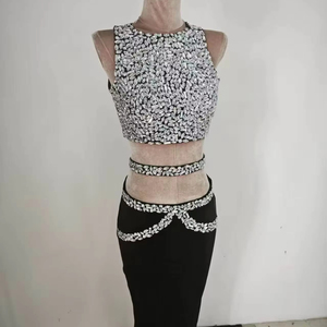 Nouvelle Collection 2026 – Ensemble Jupe et Haut Deux Pièces Scintillant à Strass pour Femme, <span class=keywords><strong>Robe</strong></span> Bandage à Taille Creuse pour Spectacle - Product Image 1